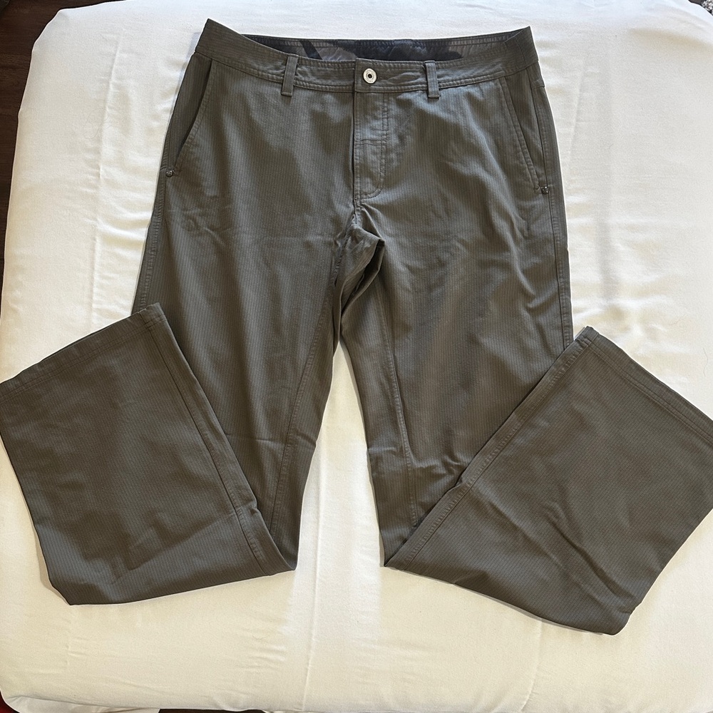 Lululemon Men's Gray Pants